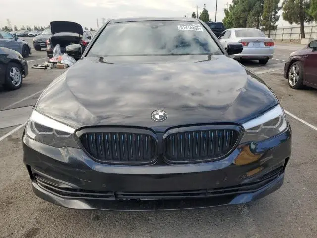 2019 BMW 530E   