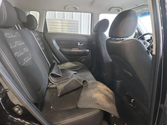 2013 KIA SOUL +  