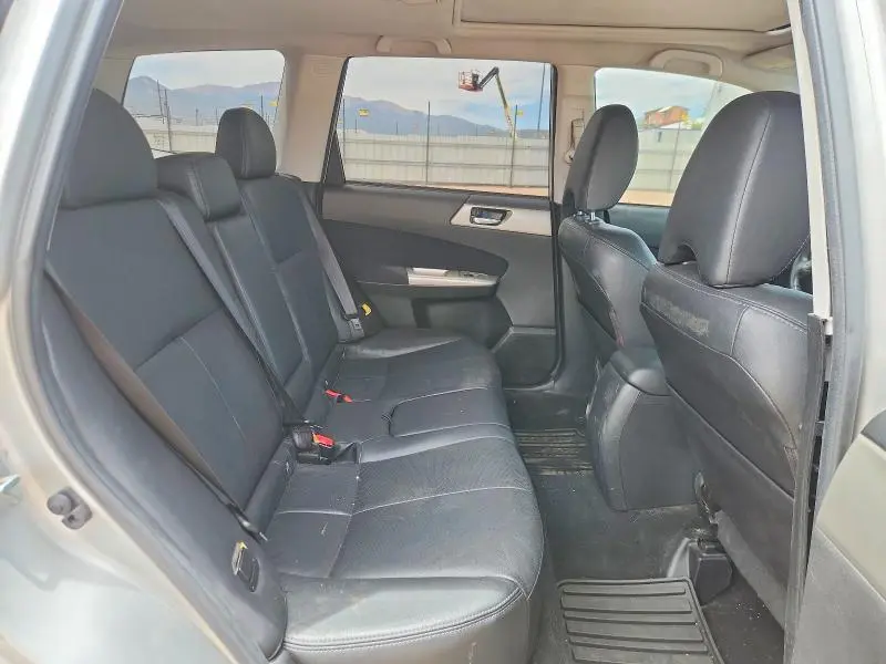 2010 SUBARU FORESTER 2.5X LIMITED  