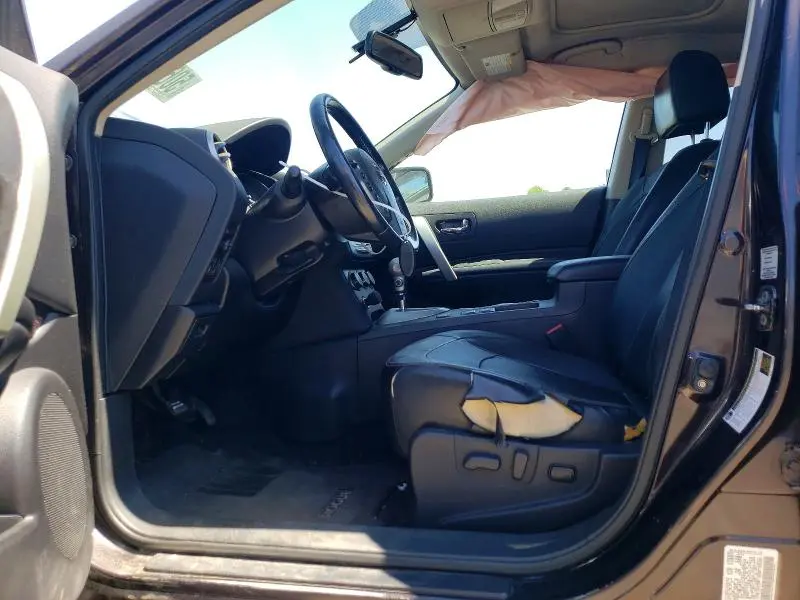 2012 NISSAN ROGUE S  