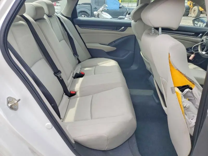 2018 HONDA ACCORD EX  