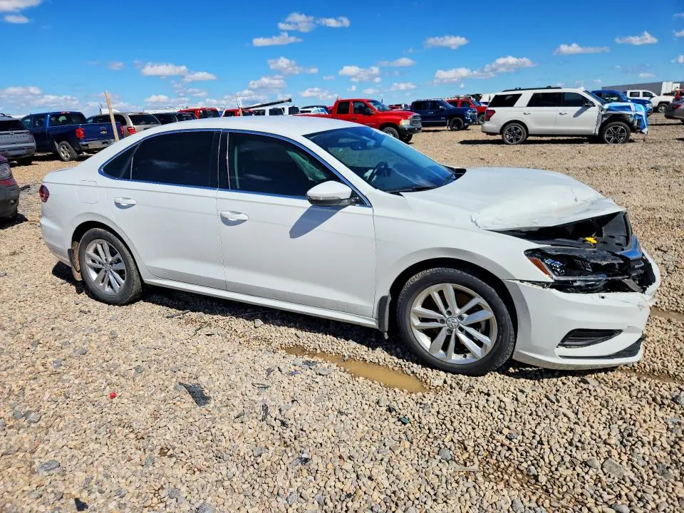2020 VOLKSWAGEN PASSAT SE  