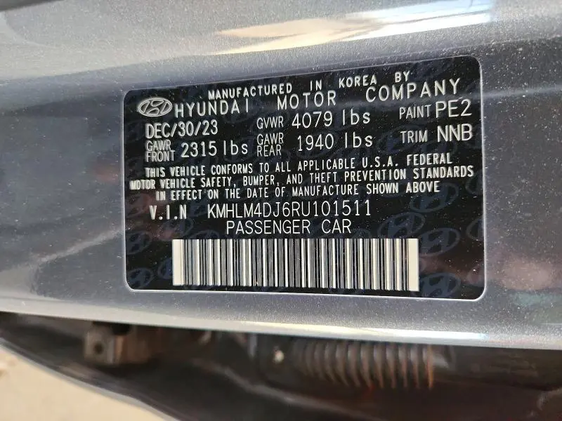2024 HYUNDAI ELANTRA BLUE  
