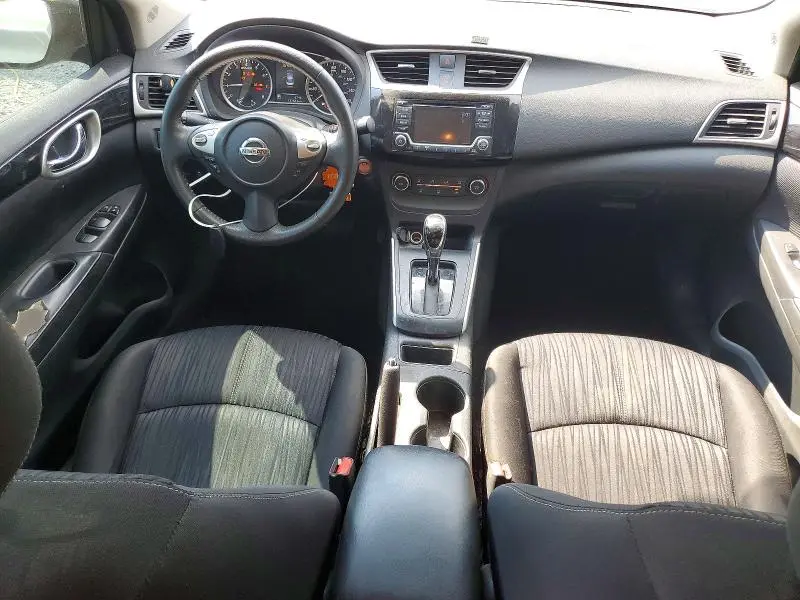 2017 NISSAN SENTRA SV  