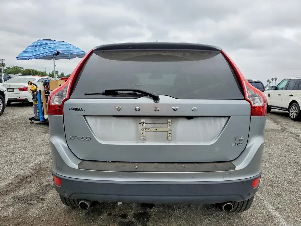 2013 VOLVO XC60 T6  