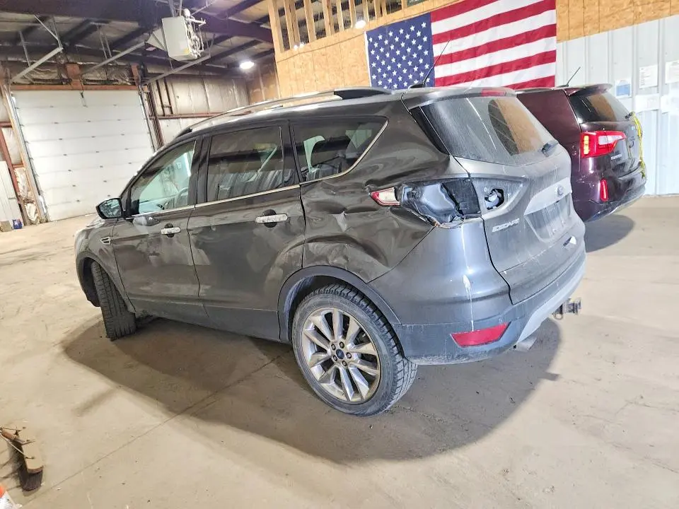 2016 FORD ESCAPE SE  