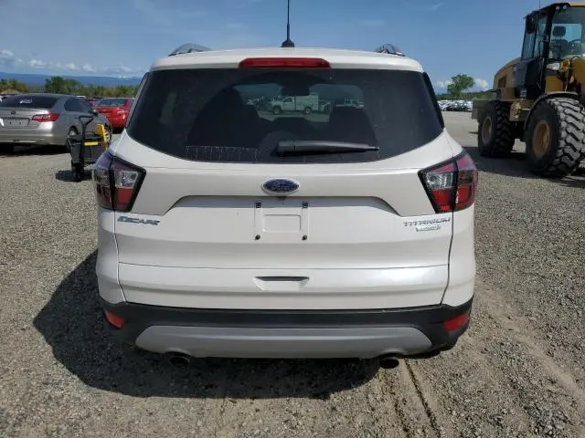 2017 FORD ESCAPE TITANIUM  