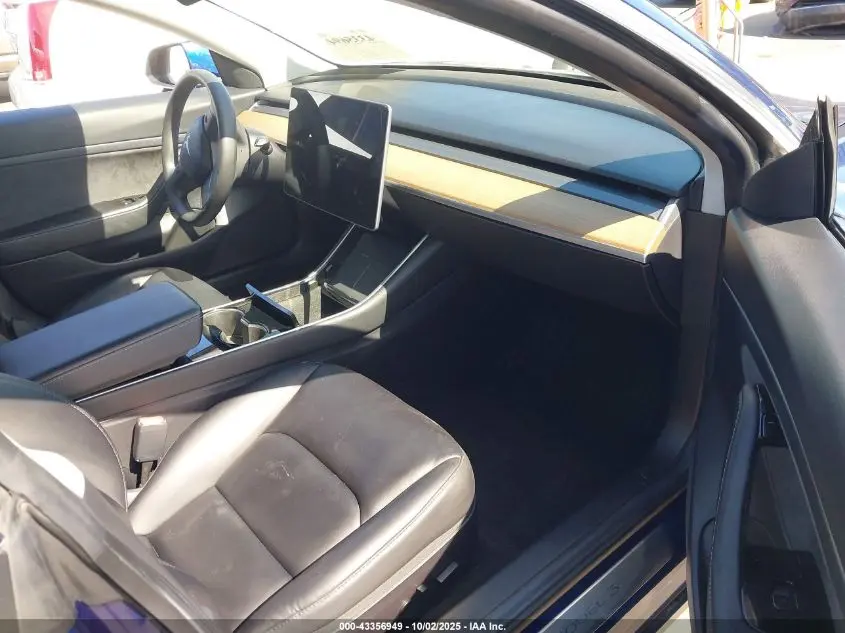 2020 TESLA MODEL 3 STANDARD RANGE PLUS REAR-WHEEL DRIVE/STANDARD RANGE REAR-WHEEL DRIVE