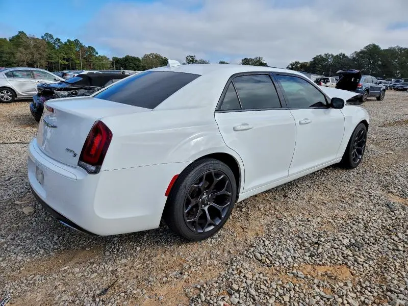 2019 CHRYSLER 300 S  