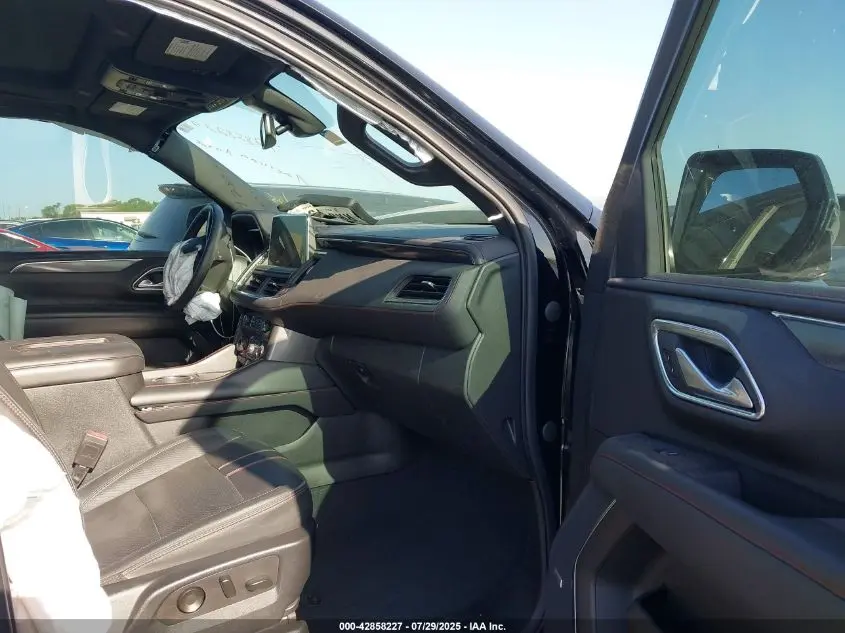 2022 CHEVROLET SUBURBAN 2WD RST