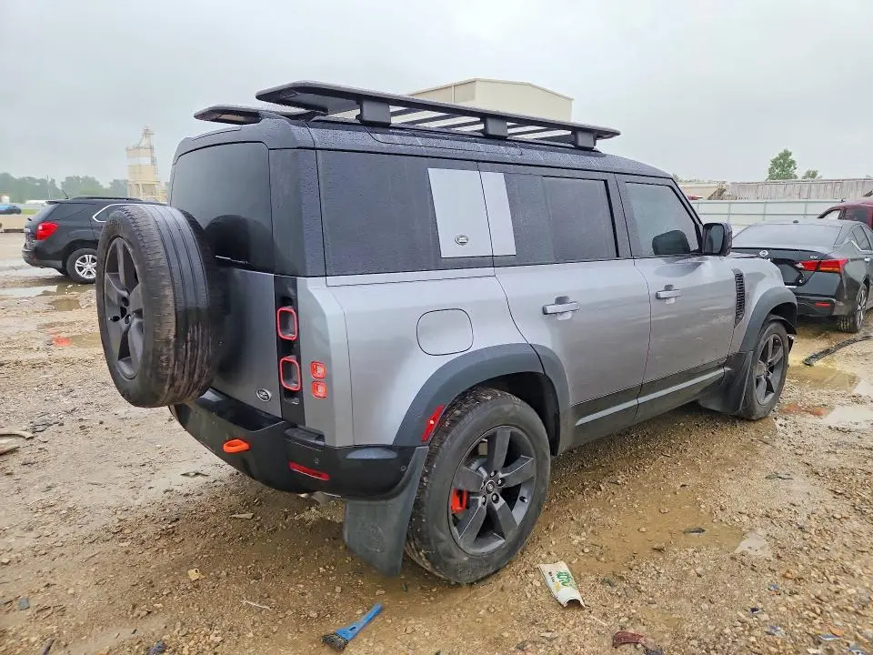 2023 LAND ROVER DEFENDER 110 X  
