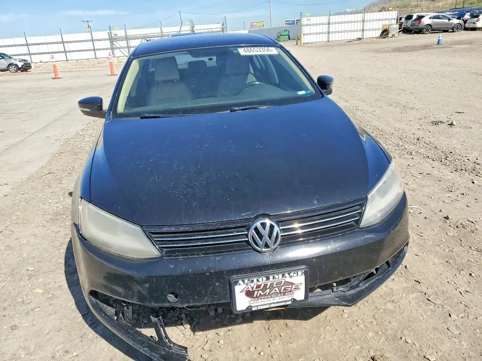 2014 VOLKSWAGEN JETTA SE  