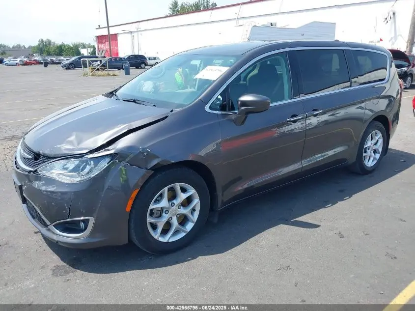 2018 CHRYSLER PACIFICA TOURING PLUS