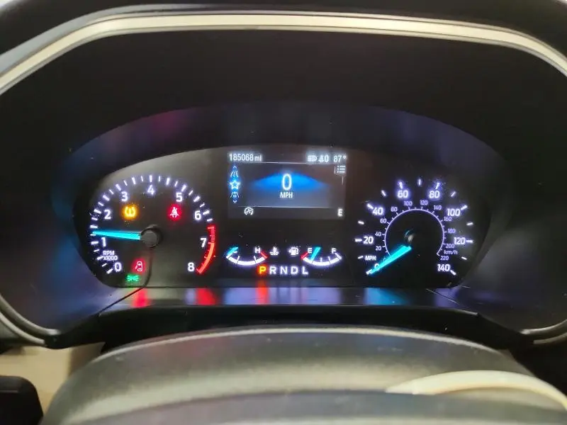 2020 FORD ESCAPE SE  