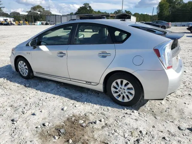 2014 TOYOTA PRIUS PLUG-IN   