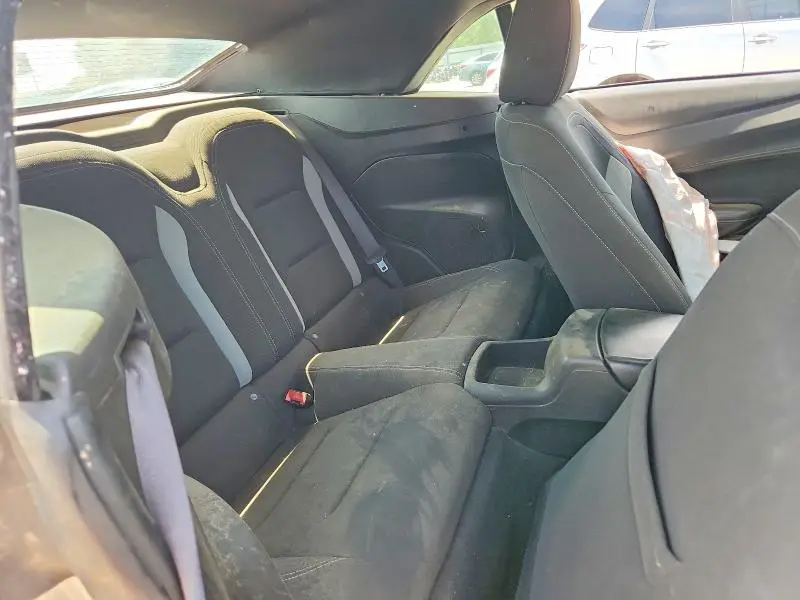 2018 CHEVROLET CAMARO LT  
