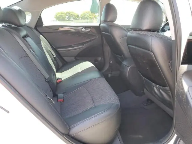 2014 HYUNDAI SONATA SE  