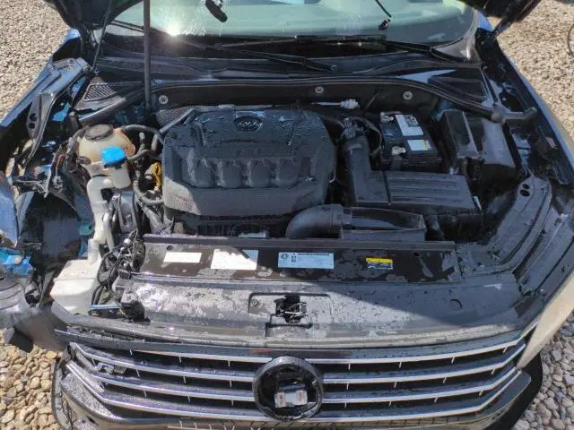 2018 VOLKSWAGEN PASSAT S  