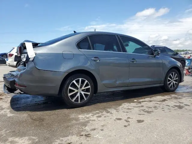 2017 VOLKSWAGEN JETTA SE  