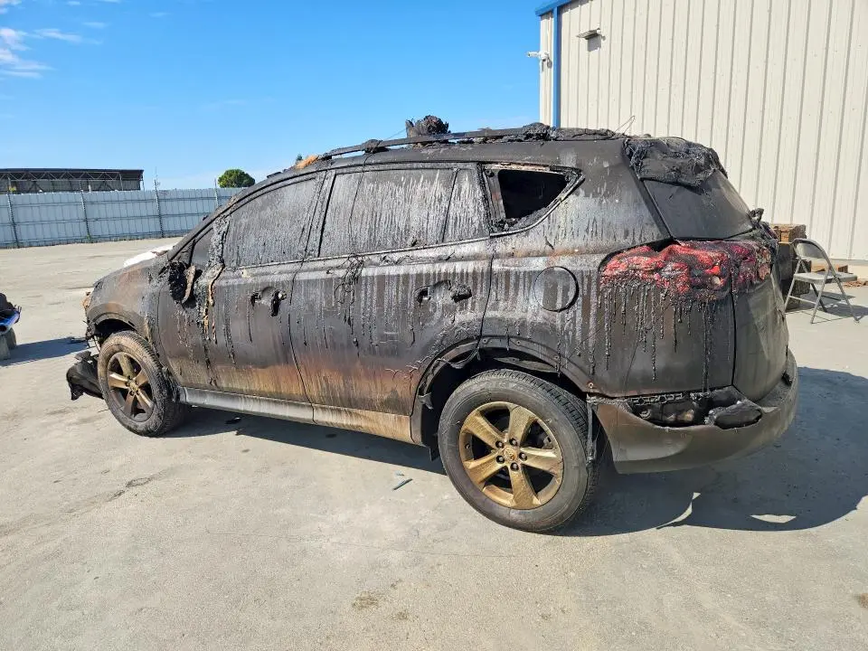 2014 TOYOTA RAV4 XLE  
