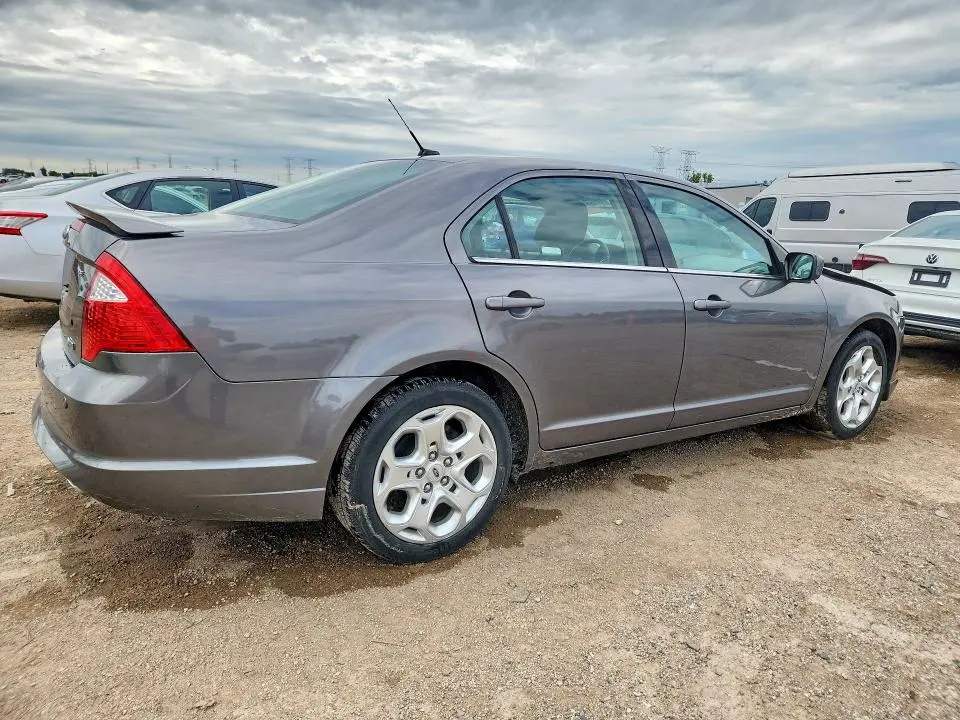 2010 FORD FUSION SE  