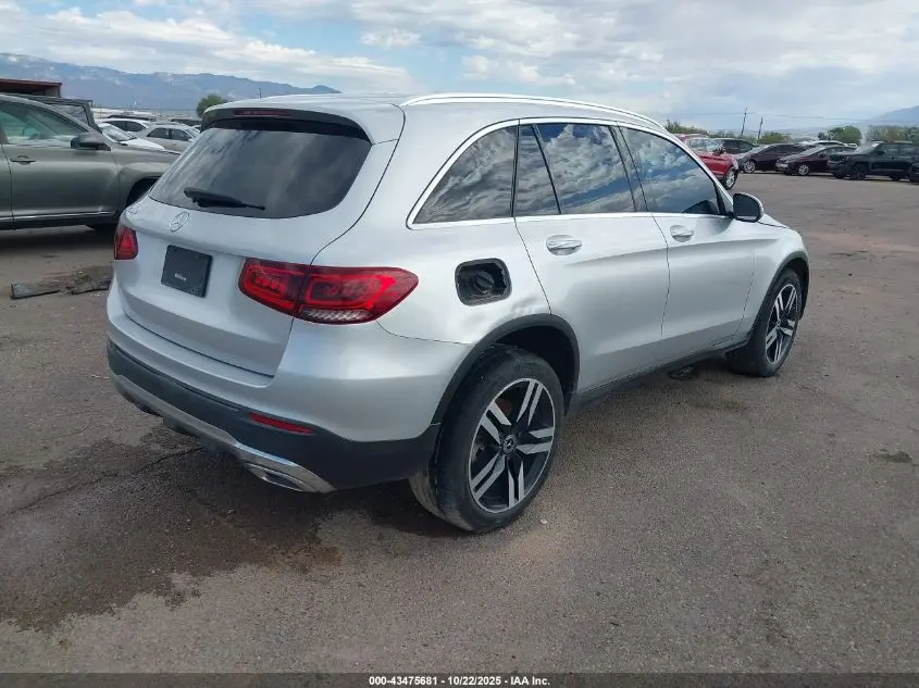 2020 MERCEDES-BENZ GLC 300  