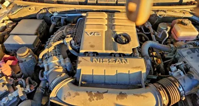 2022 NISSAN FRONTIER S  