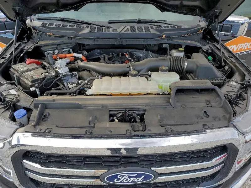 2024 FORD F150 LARIAT  