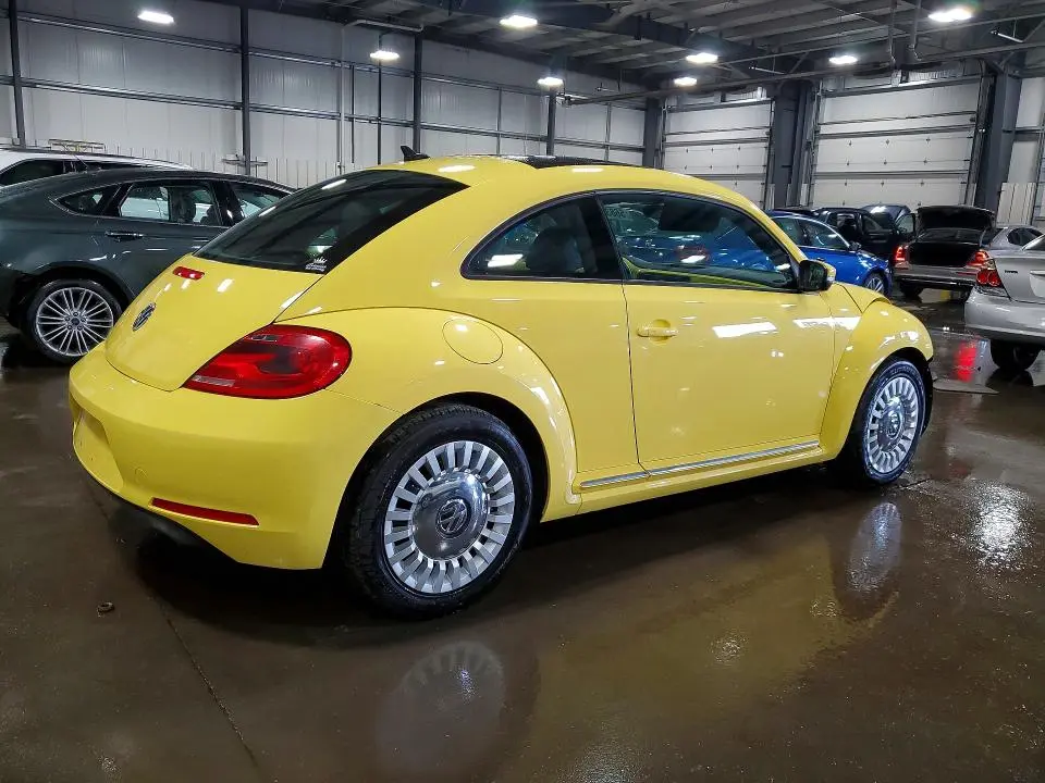 2015 VOLKSWAGEN BEETLE 1.8T  