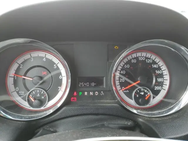 2012 DODGE GRAND CARAVAN SE  