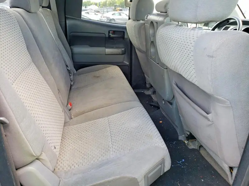 2011 TOYOTA TUNDRA DOUBLE CAB SR5  