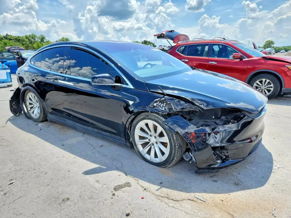 2017 TESLA MODEL X   