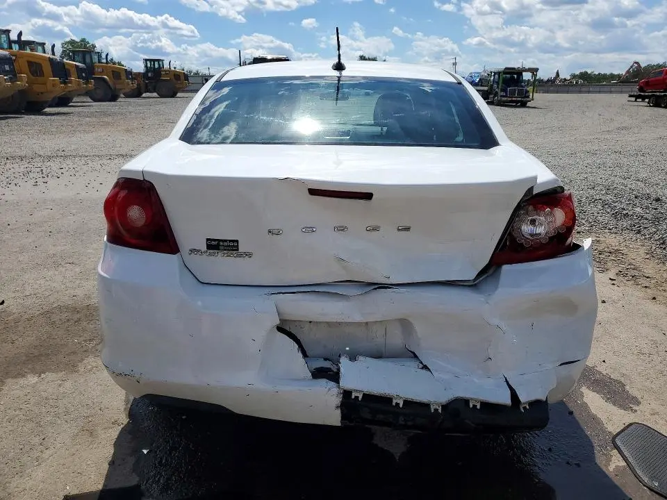 2014 DODGE AVENGER SE  