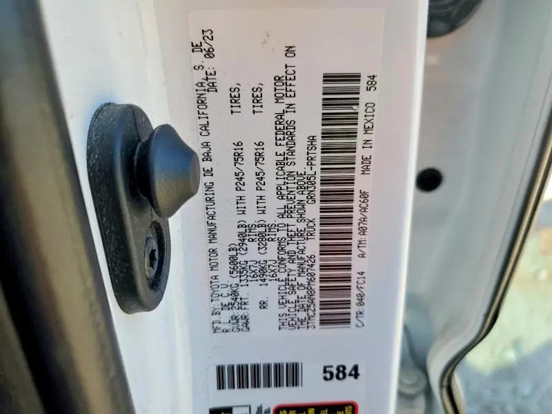 2023 TOYOTA TACOMA SR5 V6  