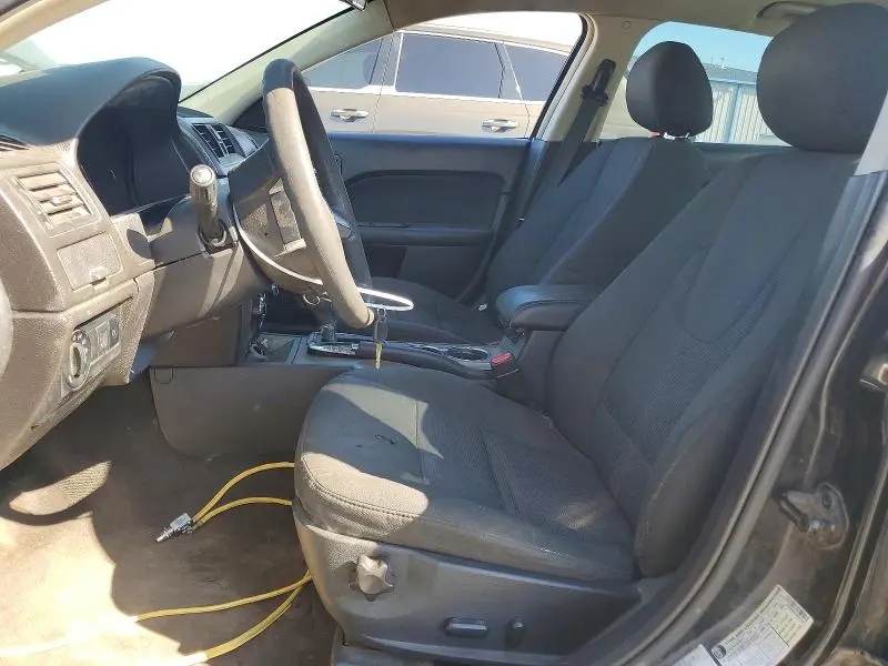 2011 FORD FUSION SE  