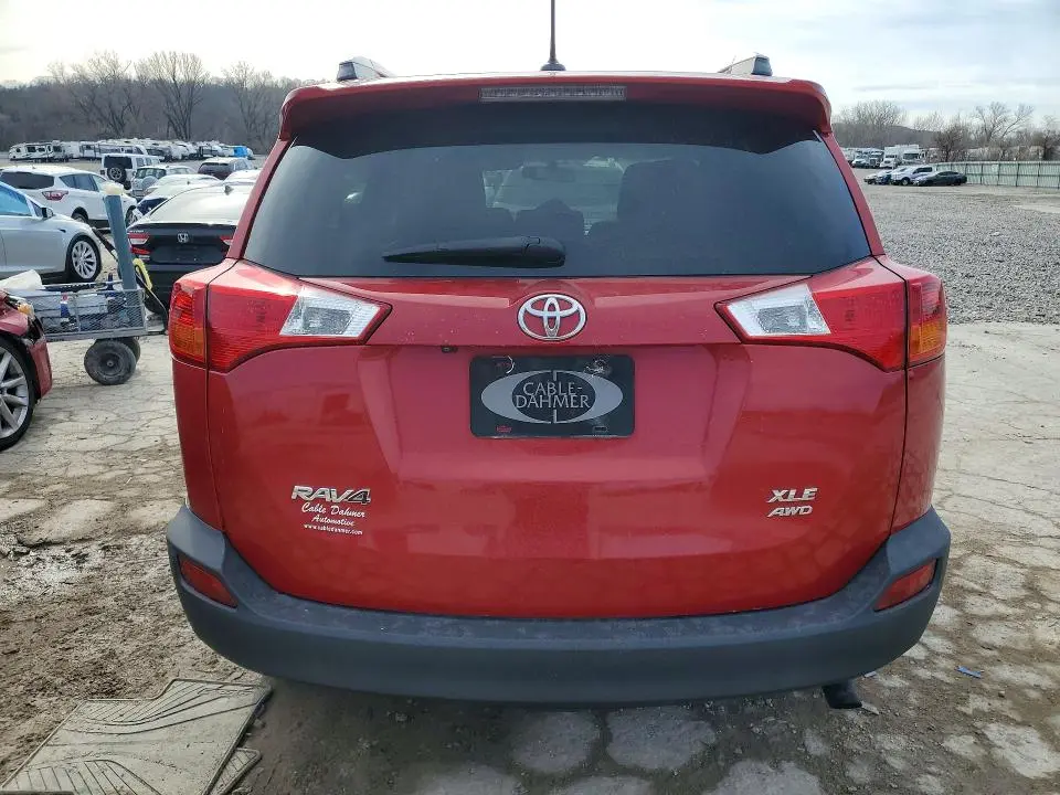 2014 TOYOTA RAV4 XLE  