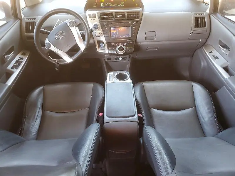 2012 TOYOTA PRIUS V FIVE  