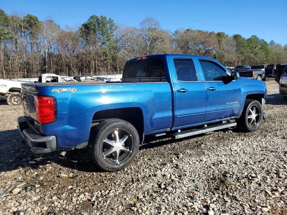 2017 CHEVROLET SILVERADO K1500 LT  