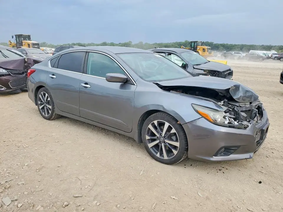 2016 NISSAN ALTIMA 2.5 SR  