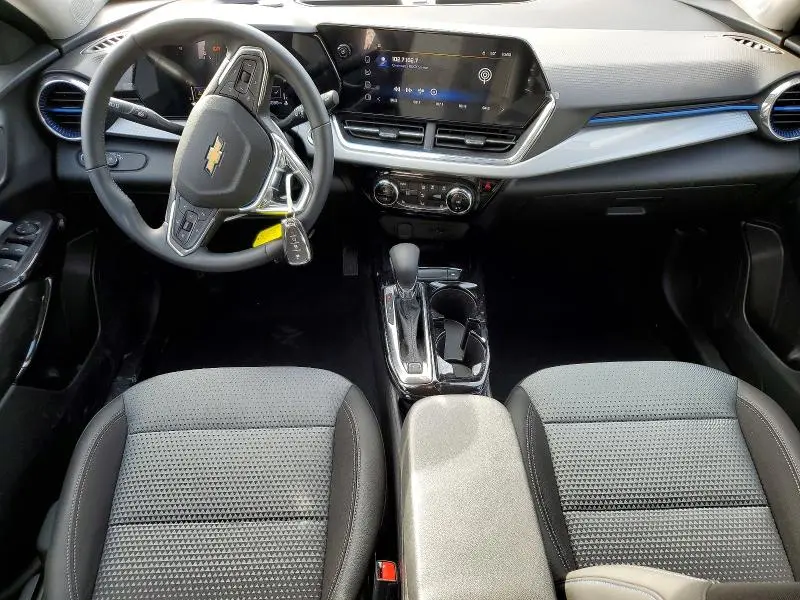 2025 CHEVROLET TRAX 1LT  