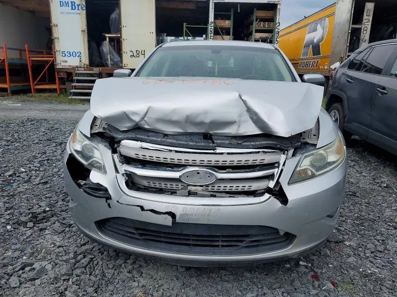 2010 FORD TAURUS SEL  