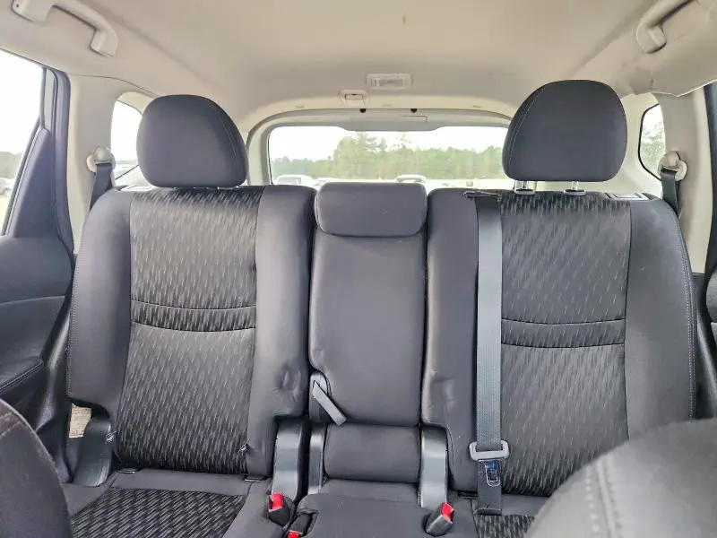 2019 NISSAN ROGUE S  