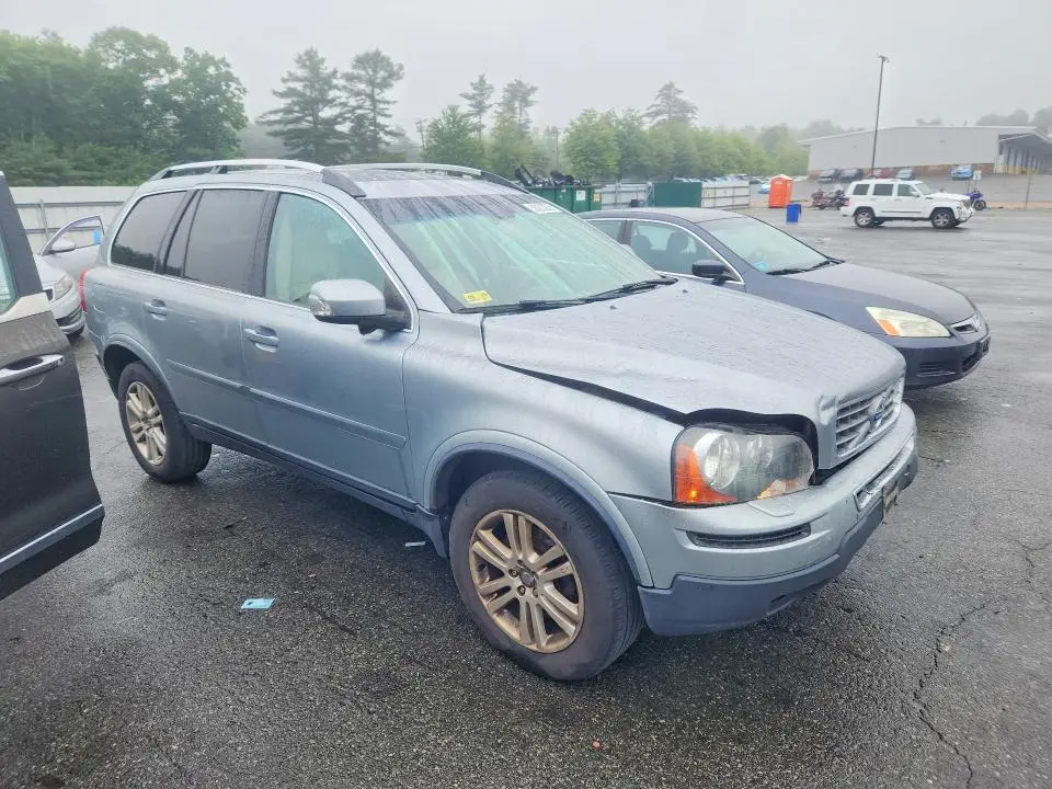 2011 VOLVO XC90 3.2  