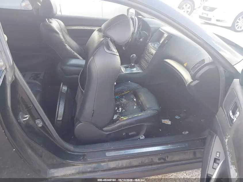 2010 INFINITI G37 JOURNEY