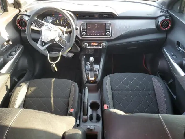 2018 NISSAN KICKS S  