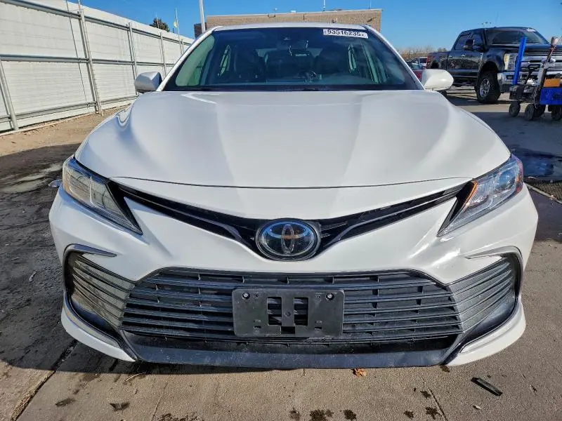 2022 TOYOTA CAMRY LE  