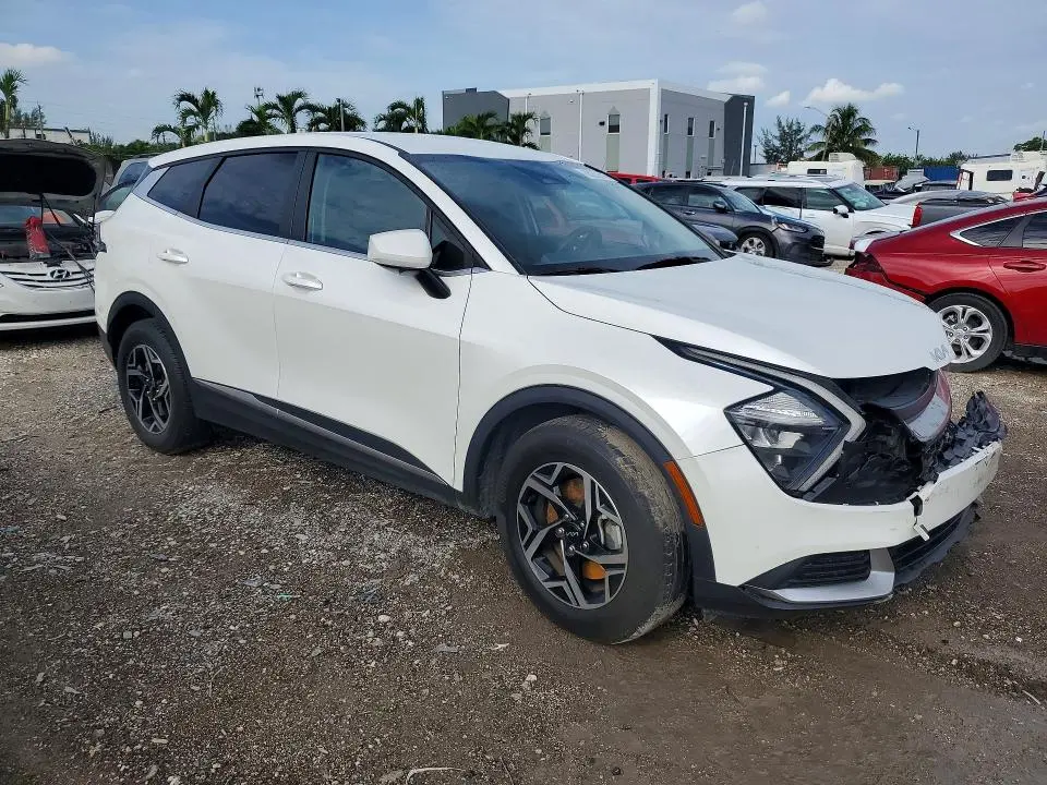 2023 KIA SPORTAGE LX  