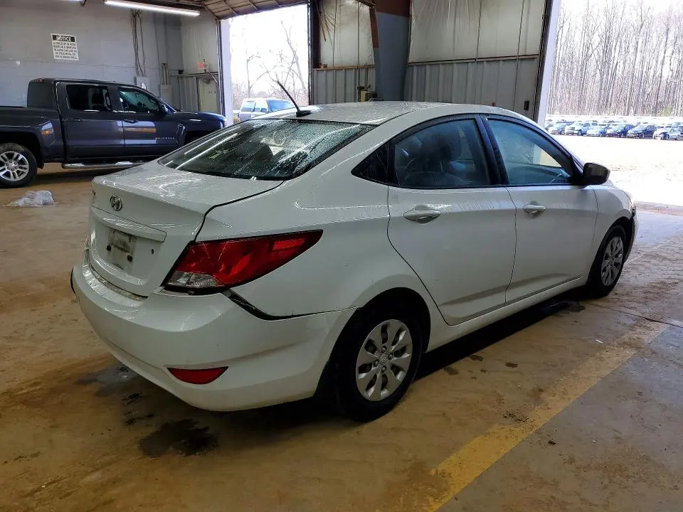 2016 HYUNDAI ACCENT SE  