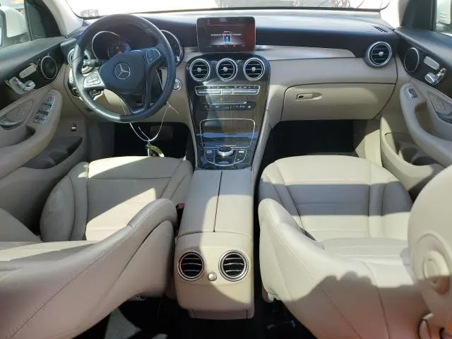 2019 MERCEDES-BENZ GLC 300  