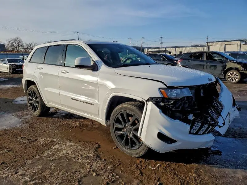 2019 JEEP GRAND CHEROKEE LAREDO  
